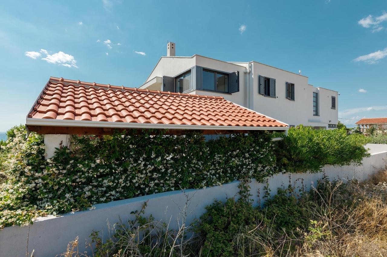 Malo Ferienvilla Privlaka, Pool, Boje, Wi-Fi, Wallbox Привлака Екстериор снимка